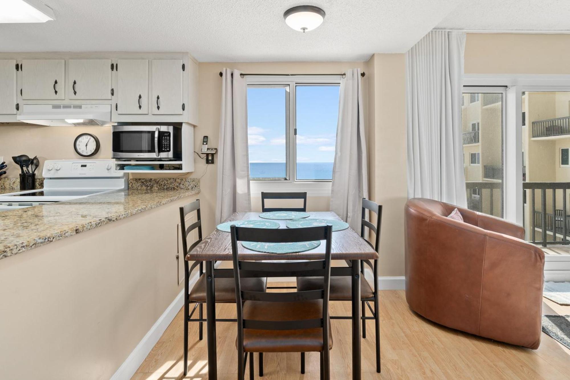 Pinnacle Port Condos II パナマシティービーチ 部屋 写真